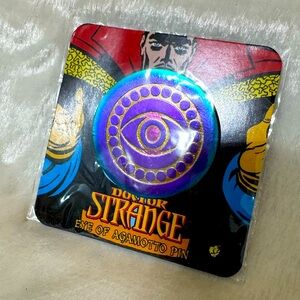 NWT Marvel *Dr. Strange *Eye of Agamotto* Pin